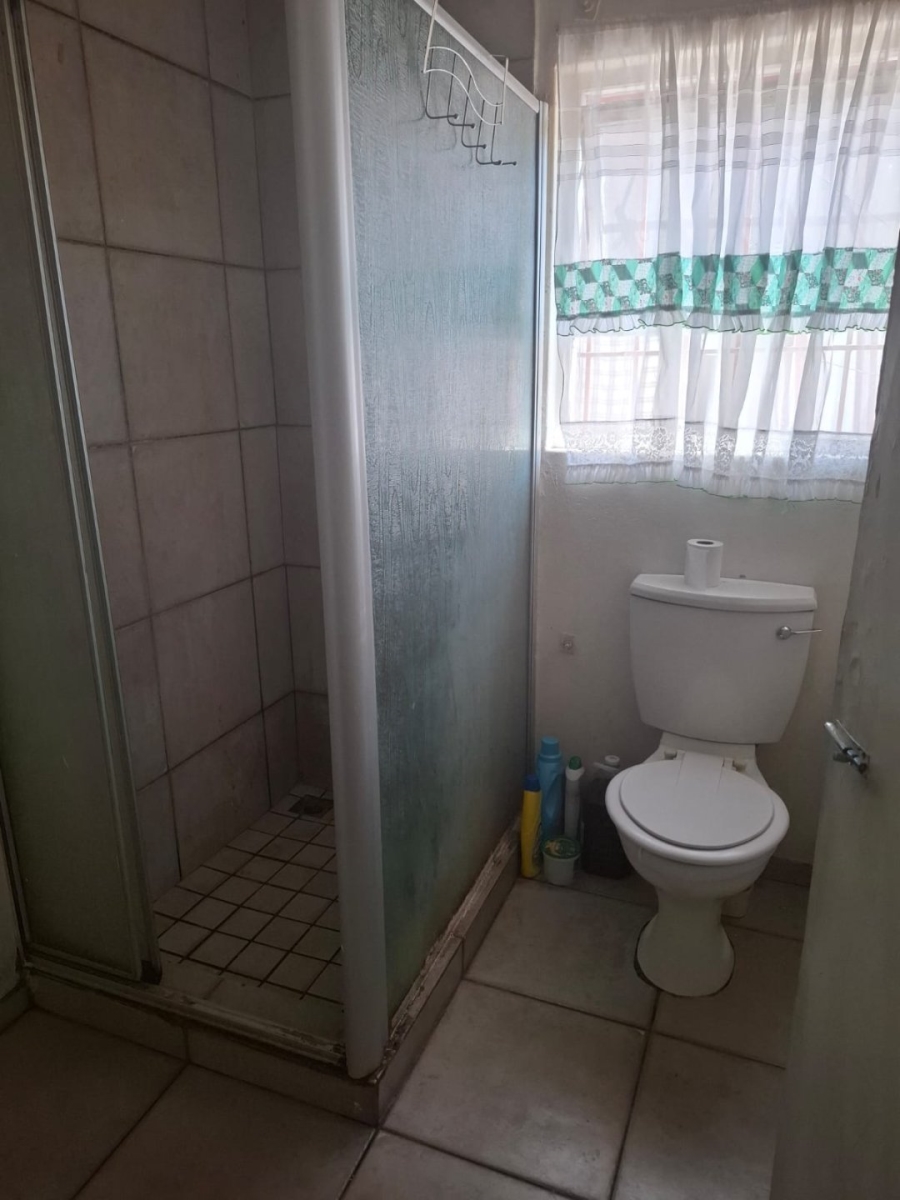 To Let 2 Bedroom Property for Rent in Portlands Western Cape